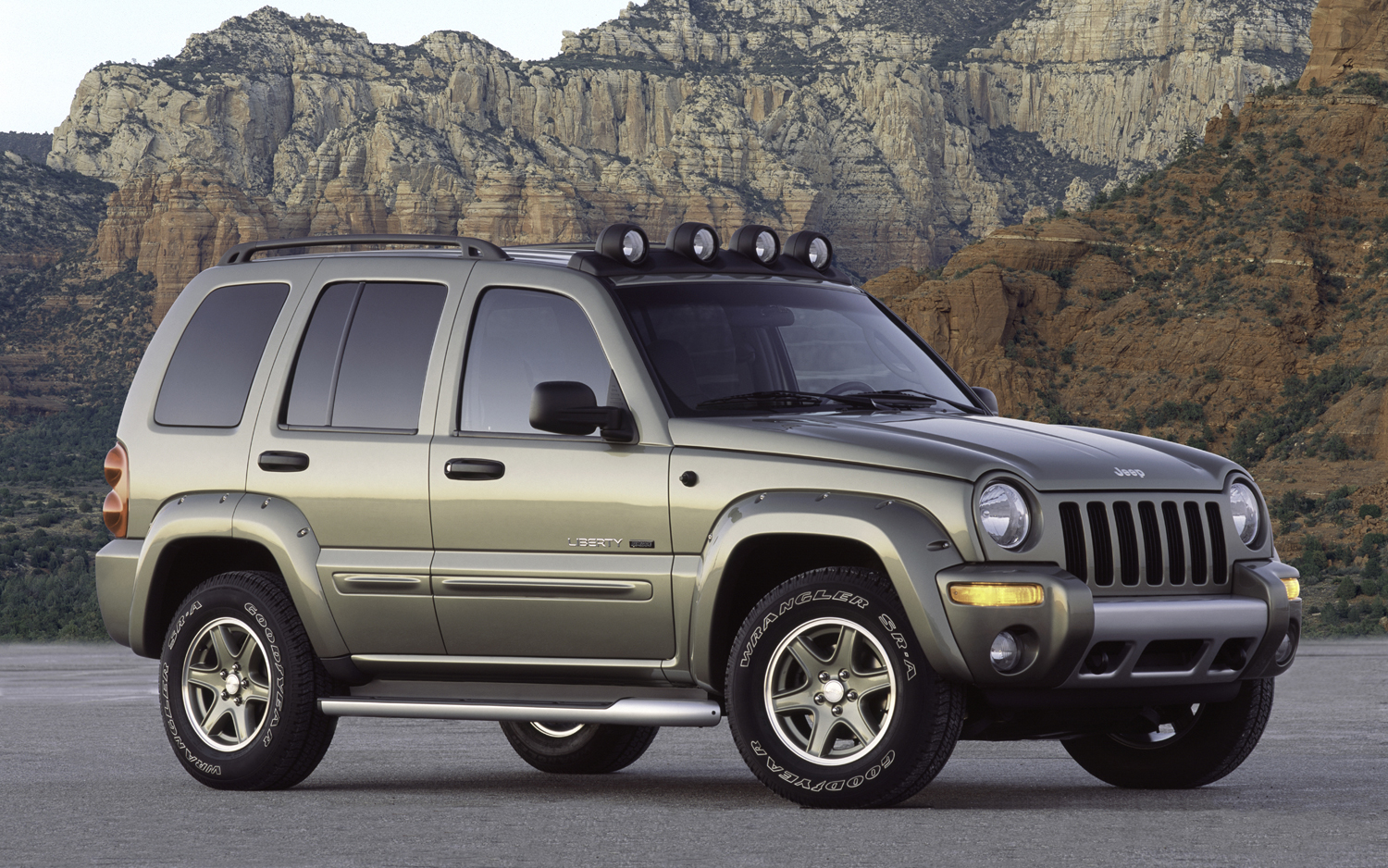 Jeep Liberty 3.7 i V6 12V (213 Hp) 4WD